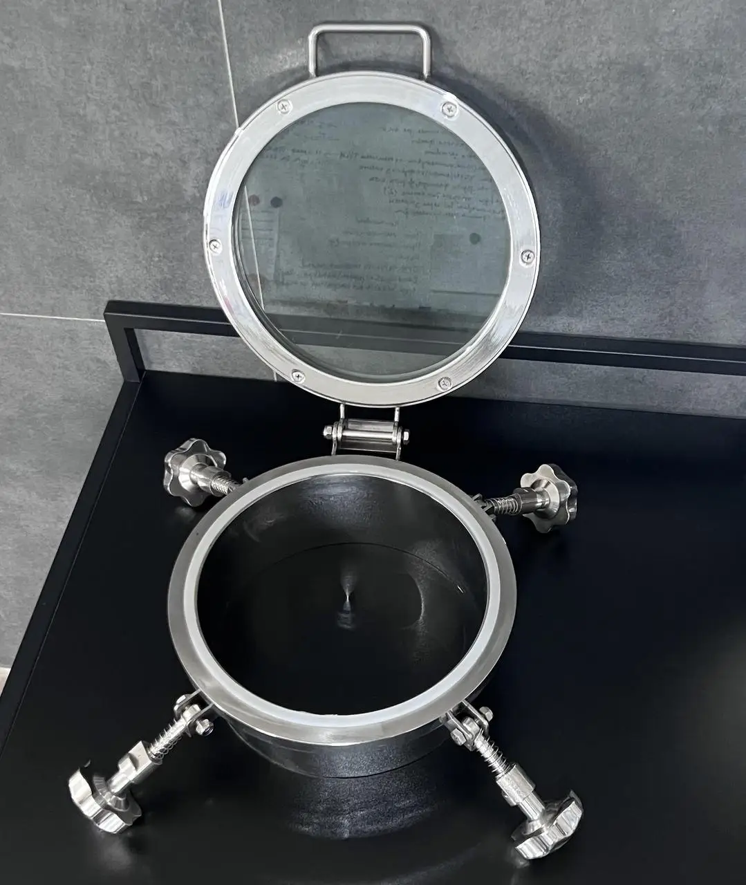 schachtdeckel mit glas dn250 schachtdeckel mit glas dn250